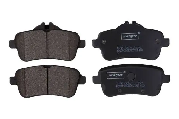 [(41687, 'REAR BRAKE PAD - (19-2921, A0064203320, 0064203320, 0064203420, 0064203520, 0064204020, 0064204120, 0064206320, 0064206820, 0074207720, 0074207820, 0074208220, A0064203420)')]